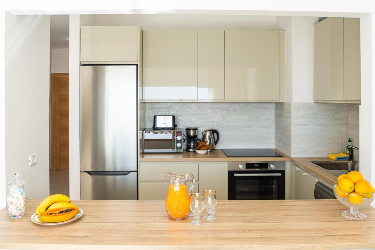 Esmeralda. Lovely And New Apartment Right By The Ocean! Callao Salvaje Ngoại thất bức ảnh